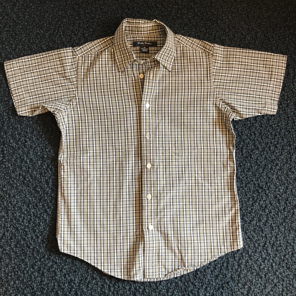 Boys Brooks Brothers plaid button front oxford.